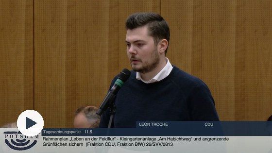 Video ansehen: Herr Risse, Leon Troche und Uwe Adler zum Habichtweg
